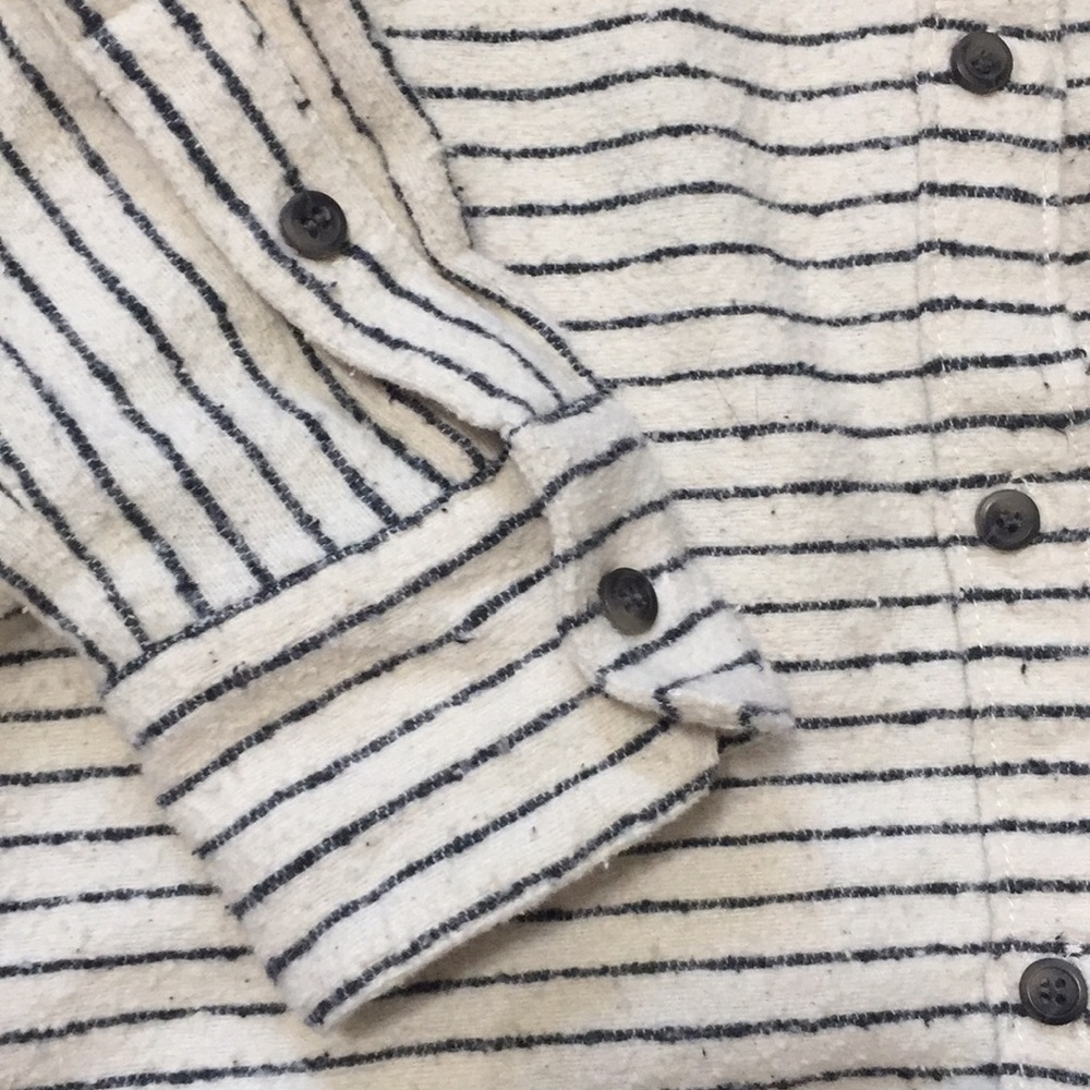 Madewell Oversized Button Down - image 5